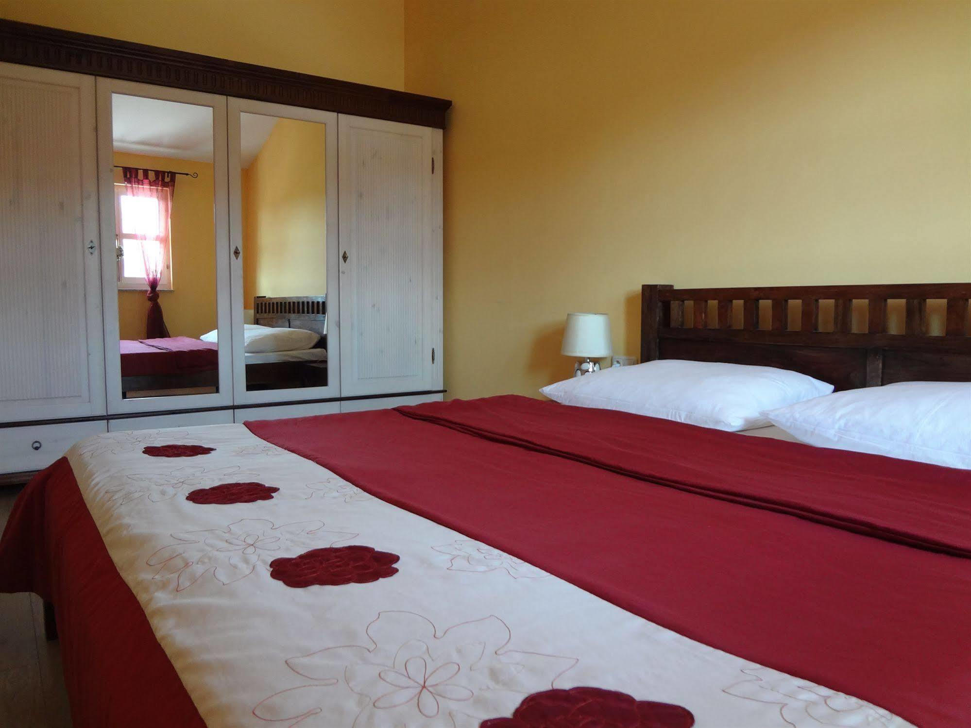 Pool Apartments Plitvice Lakes Грабовац Екстериор снимка